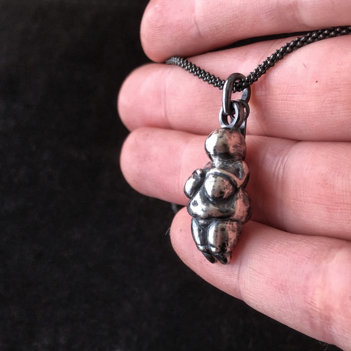 Colgante Venus de Willendorf